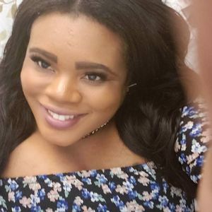 Meet your Posher, Max